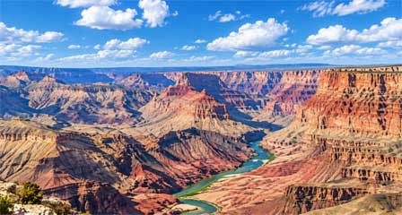 Panoramic view of the Grand Canyon in northern Arizona with colorful layered rock formations