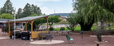 Mountain Hi Lodge accommodations in Alpine Arizona