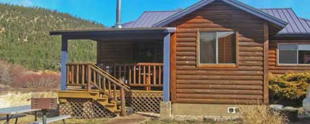 Historic White Mountains Lodge accommodations in Greer Arizona