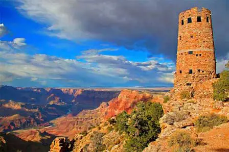 Picture of the Desert View Watch Tower at the Grand Canyon South Rim